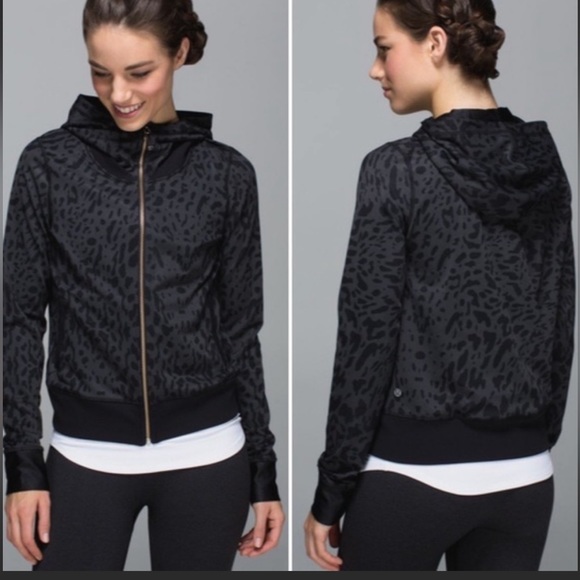 Lululemon womens leopard print black and gray hoodie jacket Size 4 - Picture 2 of 10